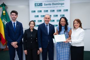 CEF-Santo Domingo y MESCyT impulsan a docentes especialización en mentalidad emprendedora