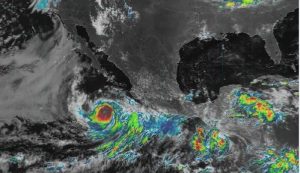Depresión tropical se forma en el Pacífico mexicano y provoca lluvias fuertes