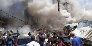 Al menos un muerto y 51 heridos en explosión en grandes almacenes en Ereván