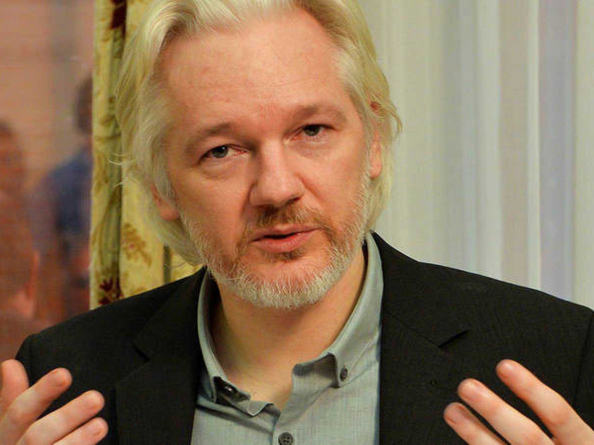 Denuncian a CIA por espiar a periodistas y abogados durante visitas a Assange
