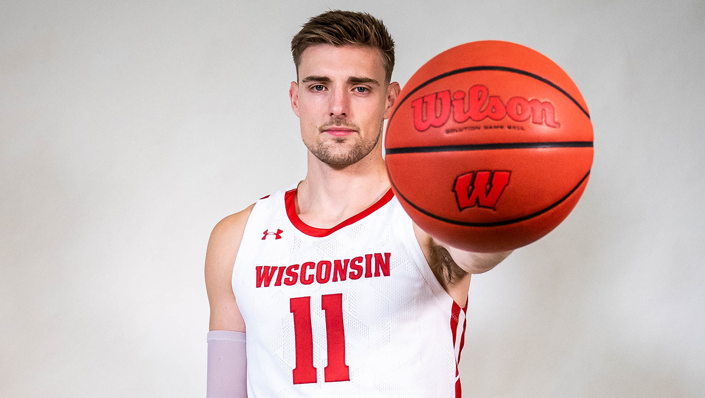 Micah Potter firma un acuerdo de exhibición 10 con los Pistons