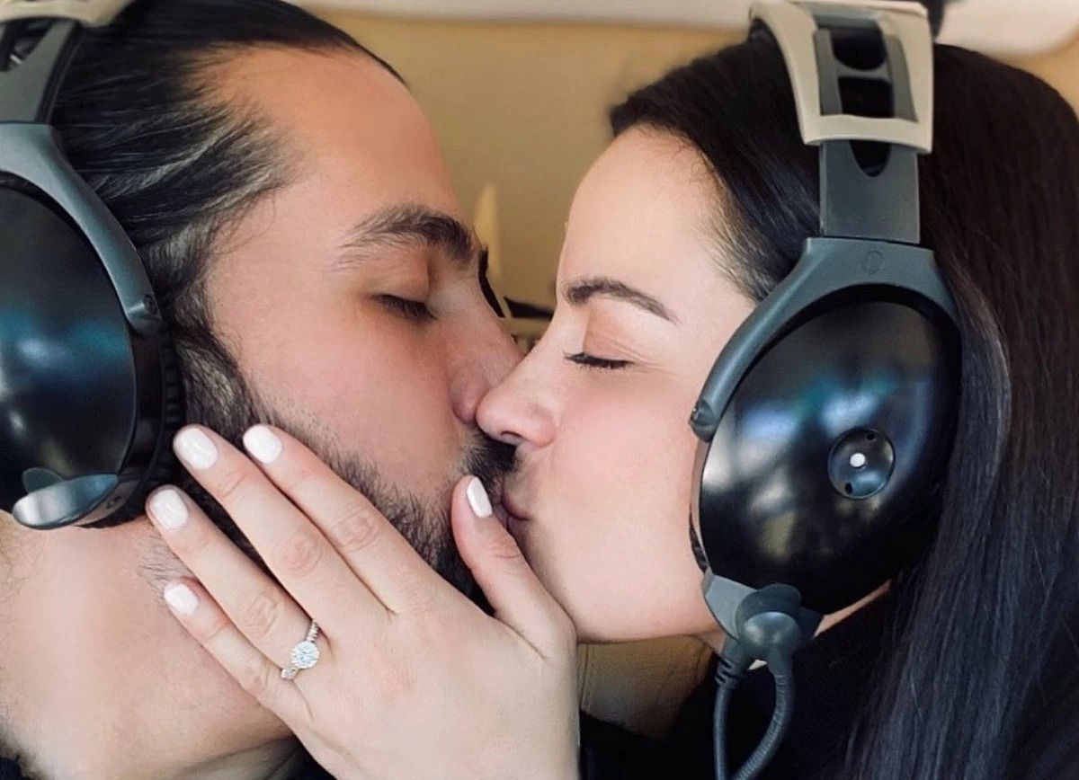 Maite Perroni y Andrés Tovar anuncian su compromiso, tras rumores de boda