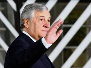 Tajani dice que Forza Italia es "decisiva" para formar el nuevo Gobierno