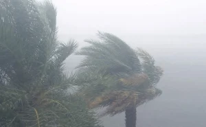 El huracán Ian va hacia Florida con vientos de 195 km/h que pueden aumentar