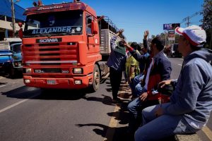 Gobierno paraguayo no logra frenar amenaza de protestas en apertura de Juegos