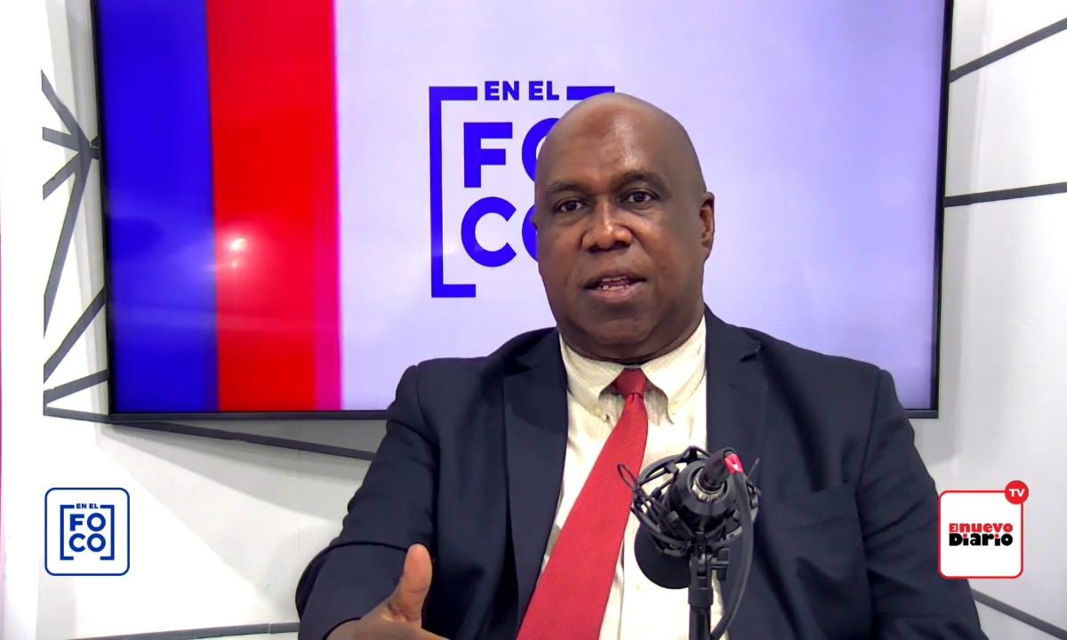 Abinader no tiene apoyo funcionarios para enfrentar tema haitiano