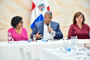 Ministro de Interior exhorta a gobernadoras trabajar en coordinación con autoridades en torno al Censo-2022
