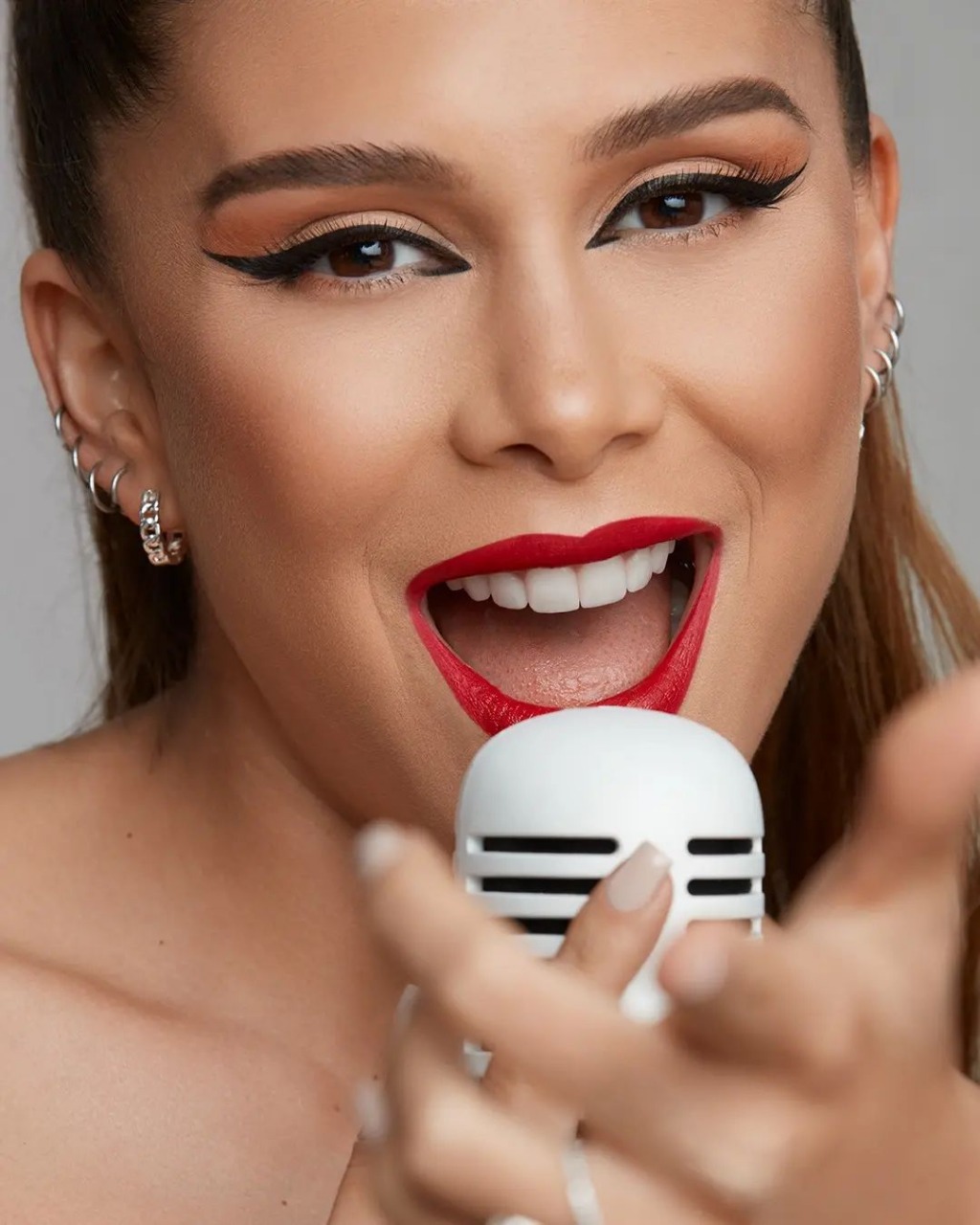 Cantante colombiana Greeicy lanza canción Única El Nuevo Diario