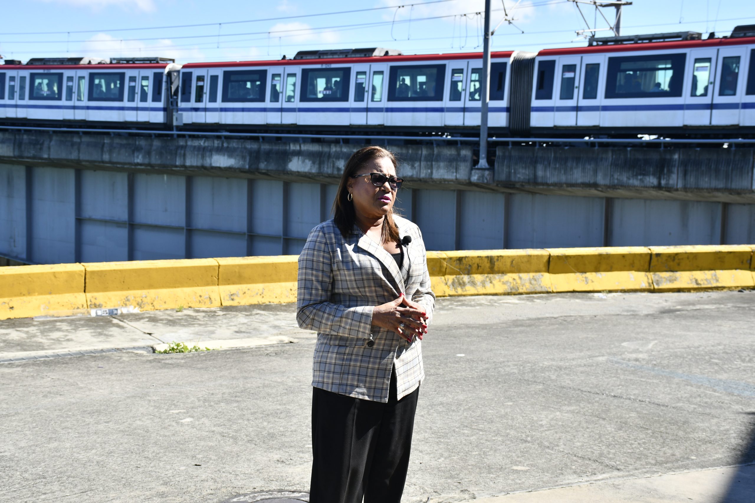 Gobernadora anuncia más inversión para Santo Domingo Norte El Nuevo