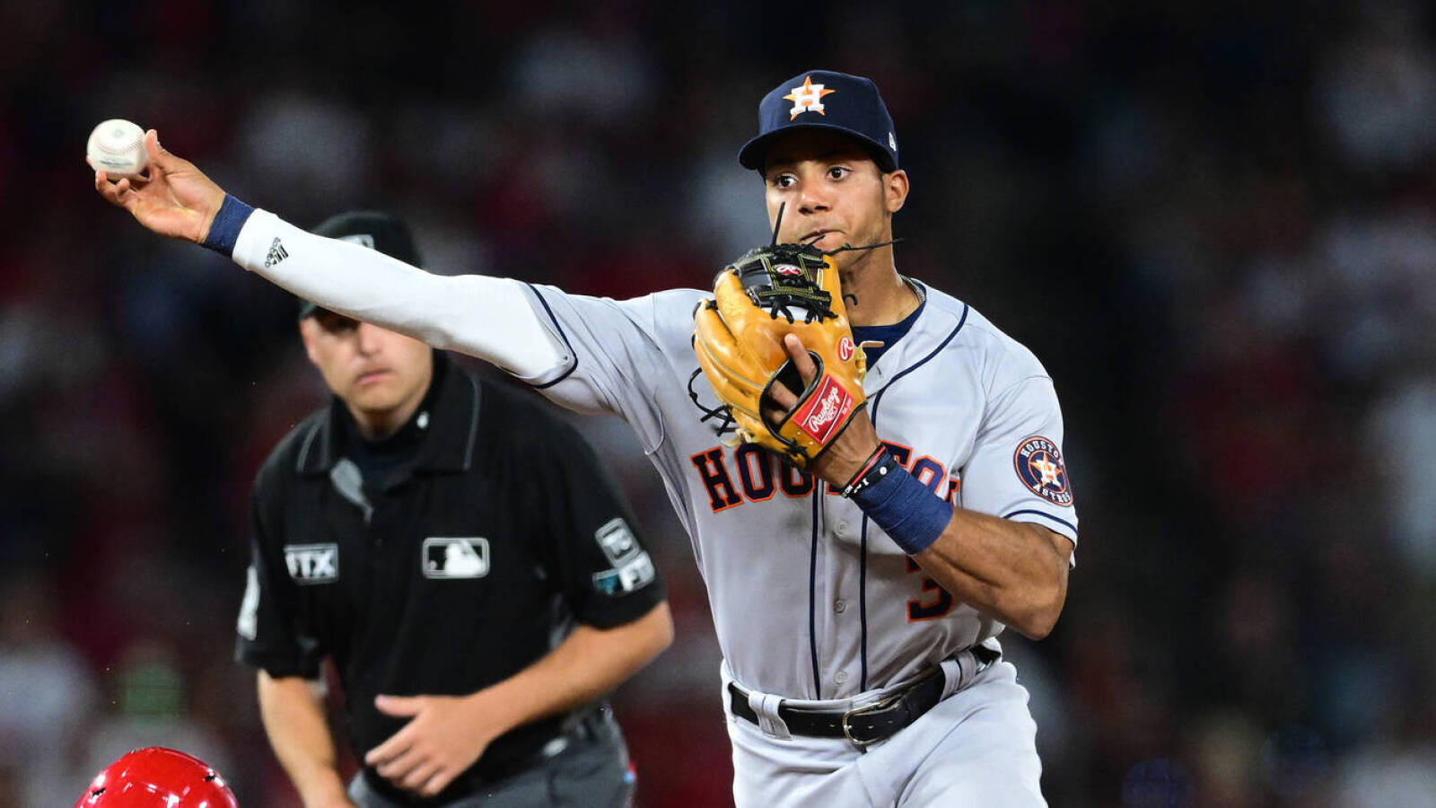 Betts y Arenado entre los Ganadores del Guante de Oro de Grandes