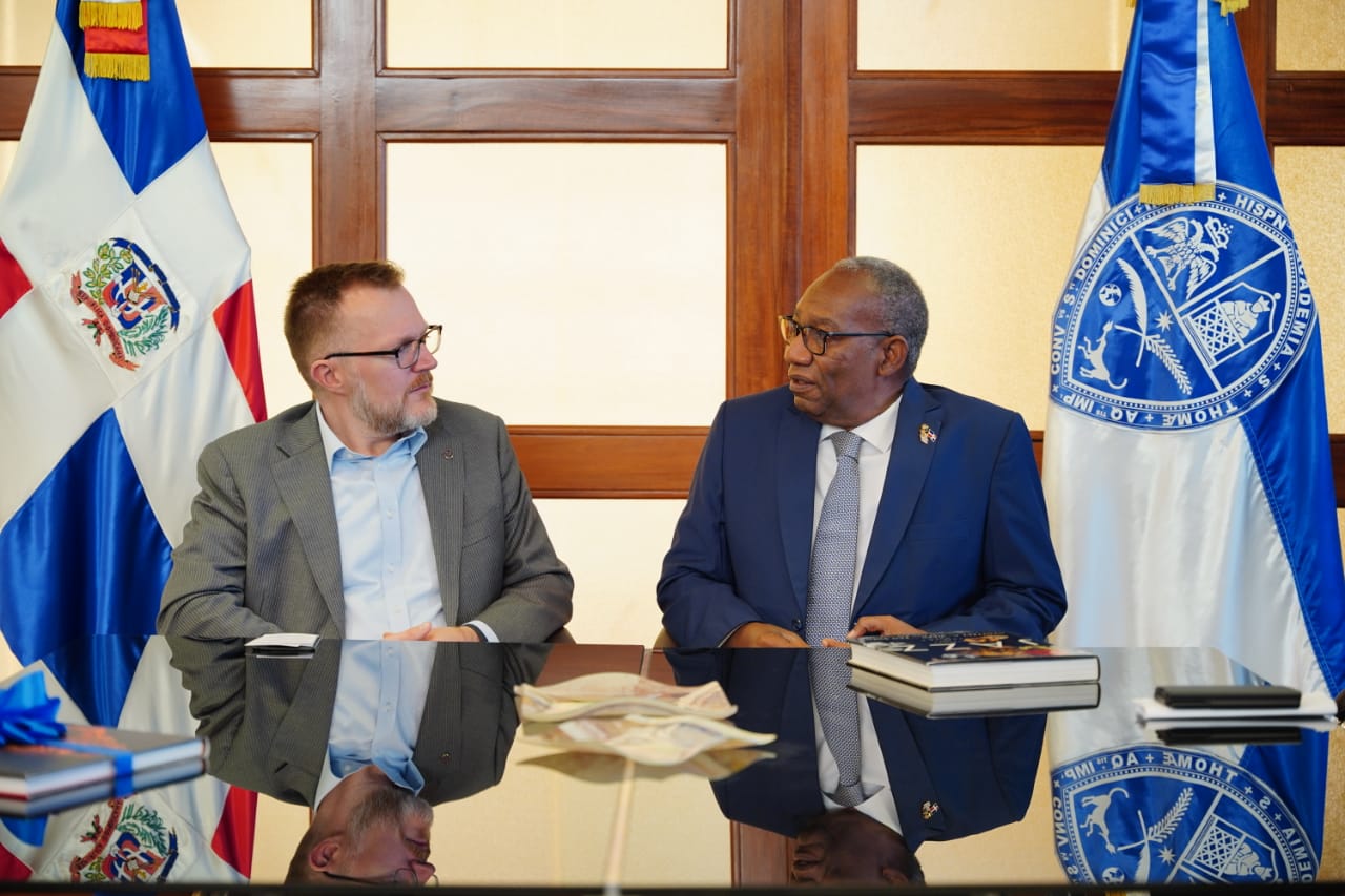 En visita al rector UASD embajada americana se interesa en ampliar la colaboración con la academia