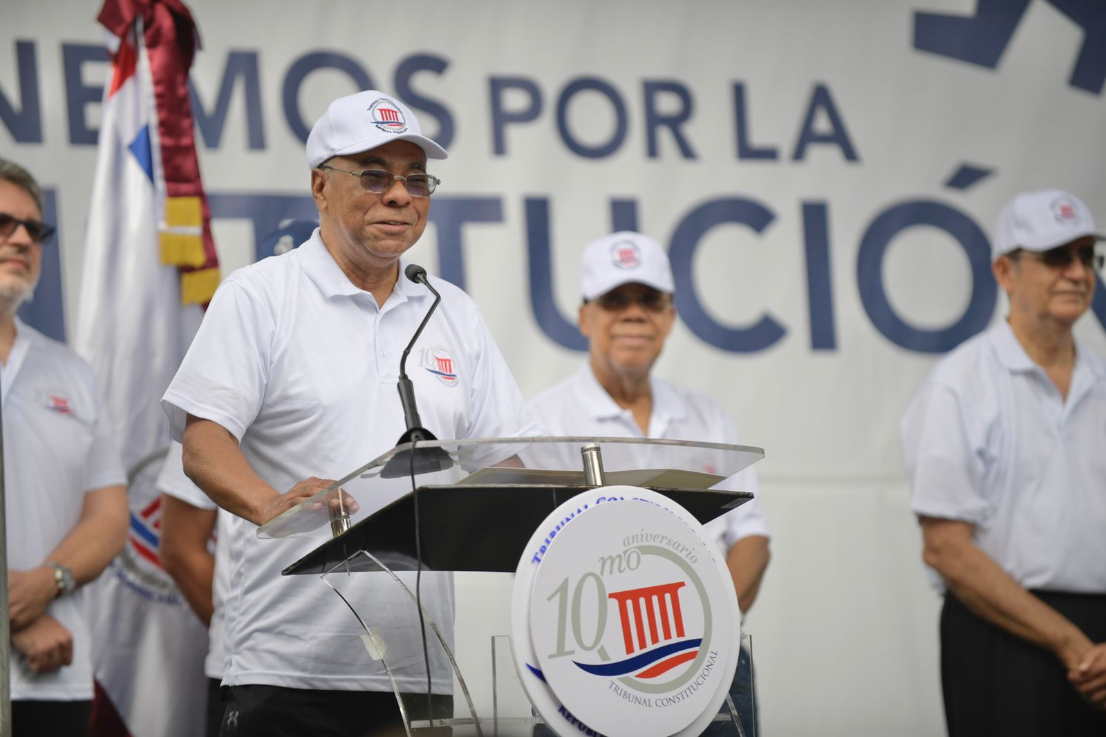 Milton Ray Guevara encabeza Caminata por la Constitución