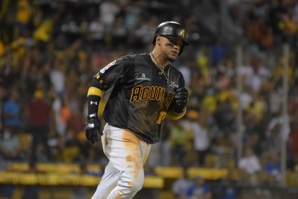 Zoilo y Lagares lideran lista de 11 jugadores que renovaron con Águilas  Cibaeñas