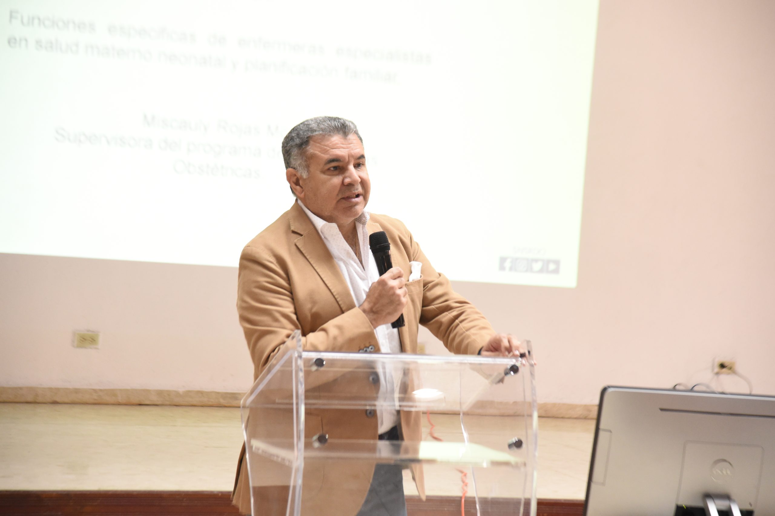 SNS entrega a 13 hospitales enfermeras especializadas en atención materno-neonatal 7 DSC 8910 scaled
