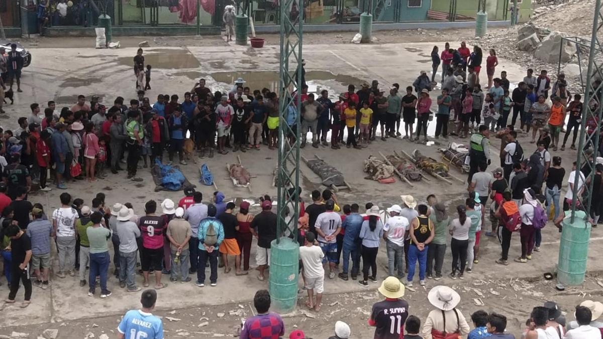Un derrumbe por fuertes lluvias deja 15 muertos en el sur de Perú