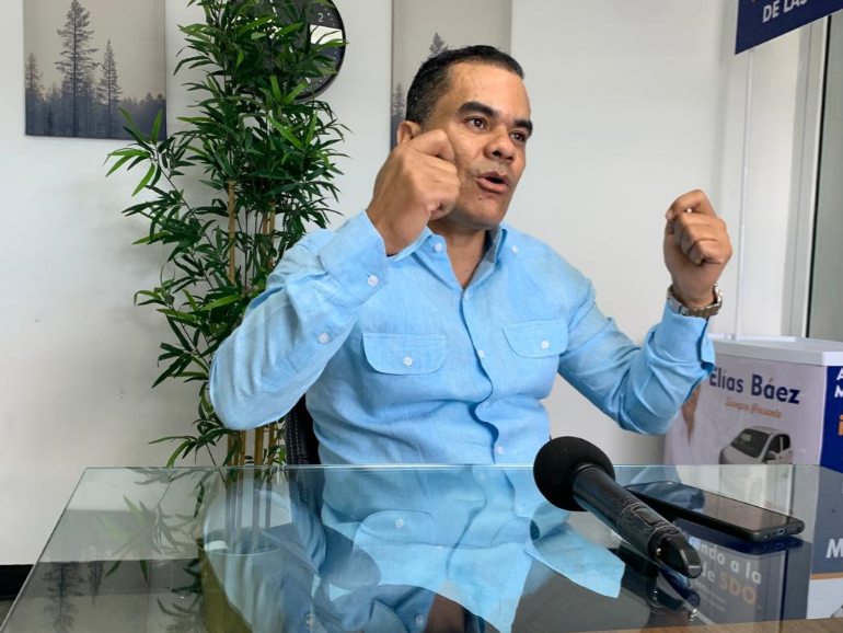 Elías Báez afirma SDO necesita un gerente para impulsar desarrollo del municipio