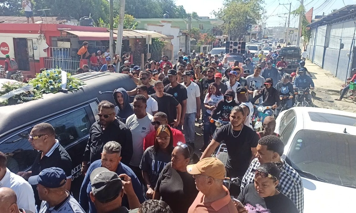 “No más violencia”, piden familiares de niño asesinado en Santiago