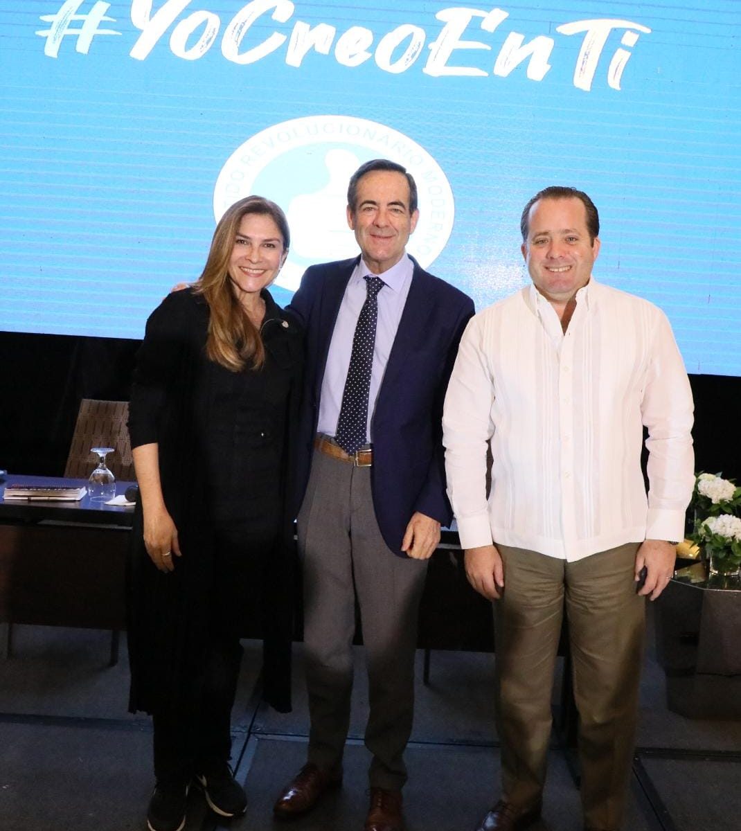 Político español Pepe Bono imparte conferencia magistral a legisladores del PRM