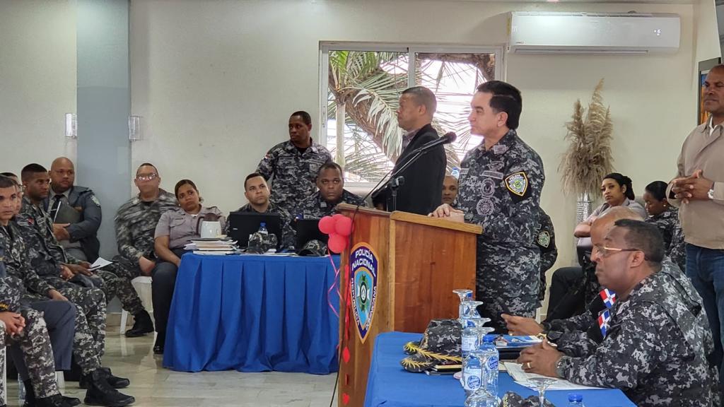 Director PN reafirma compromiso de la institución en garantizar la seguridad ciudadana