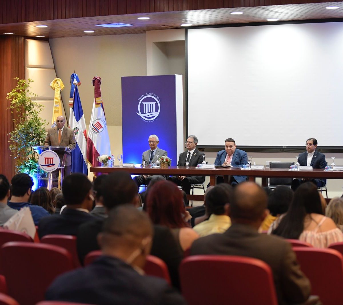 Tribunal Constitucional realiza «Cátedra Juan Pablo Duarte: Democracia Constitucional»