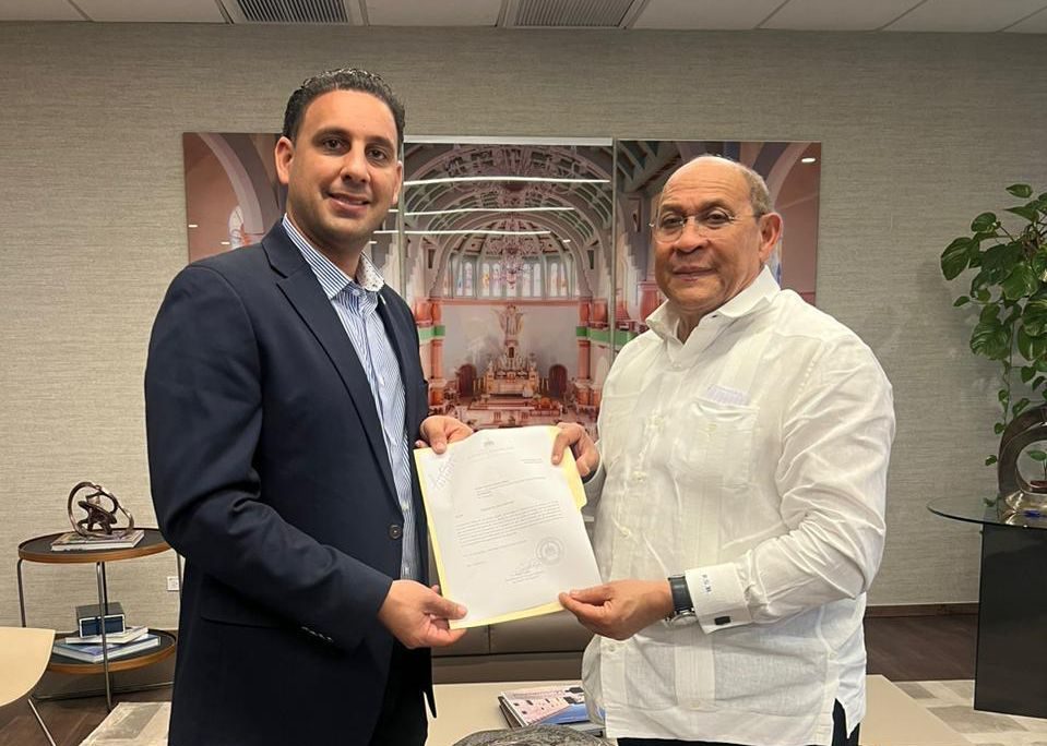 Dirigente político Luis Valdez inicia gestión para llevar INFOTEP para Jarabacoa y Constanza