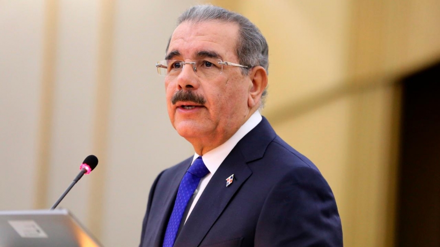 Danilo Medina no está en RD, Migración confirma viajó el jueves a EEUU