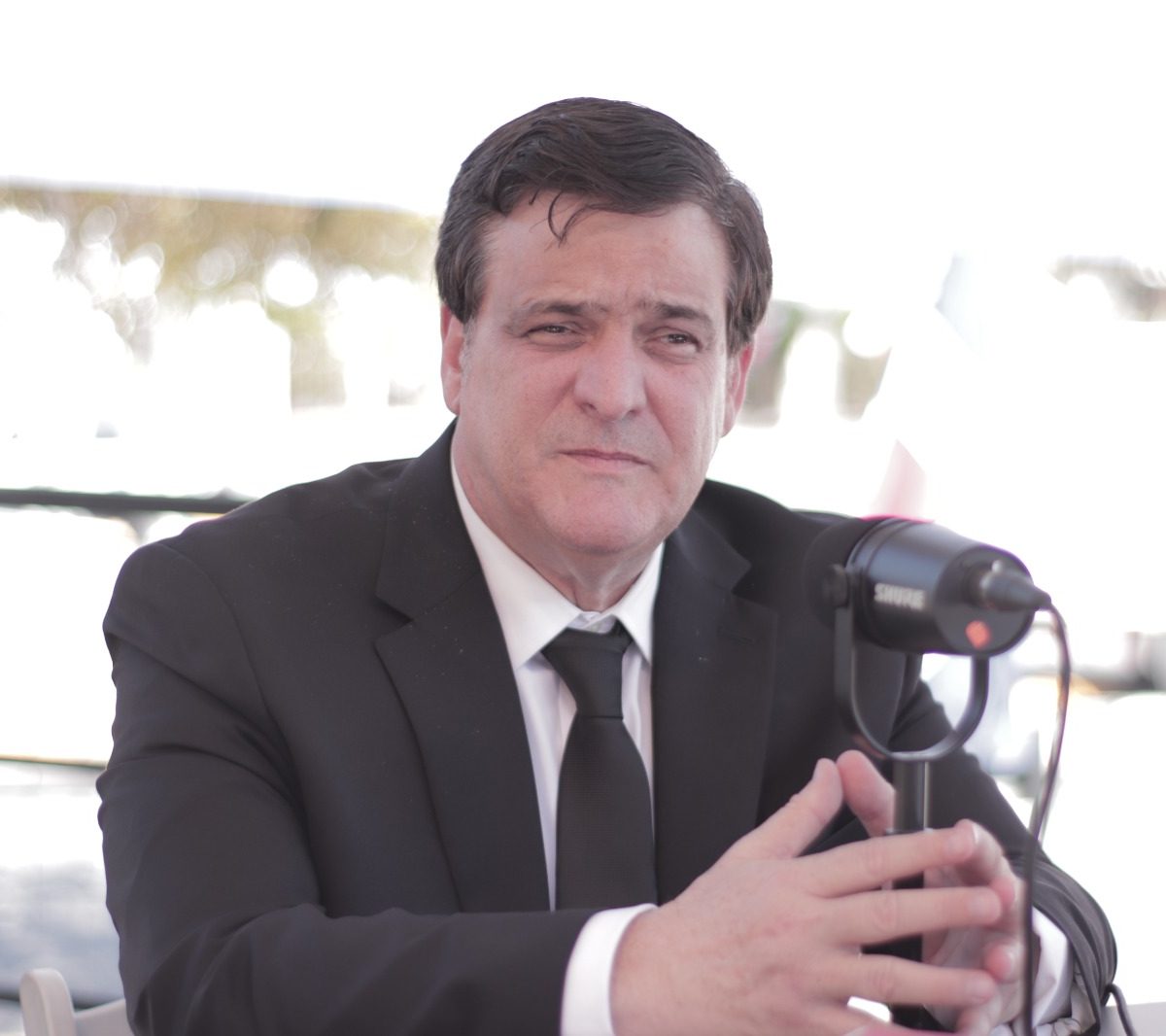 Claudio Fernández valida RD presenta mejorías en la economía, salud y educación