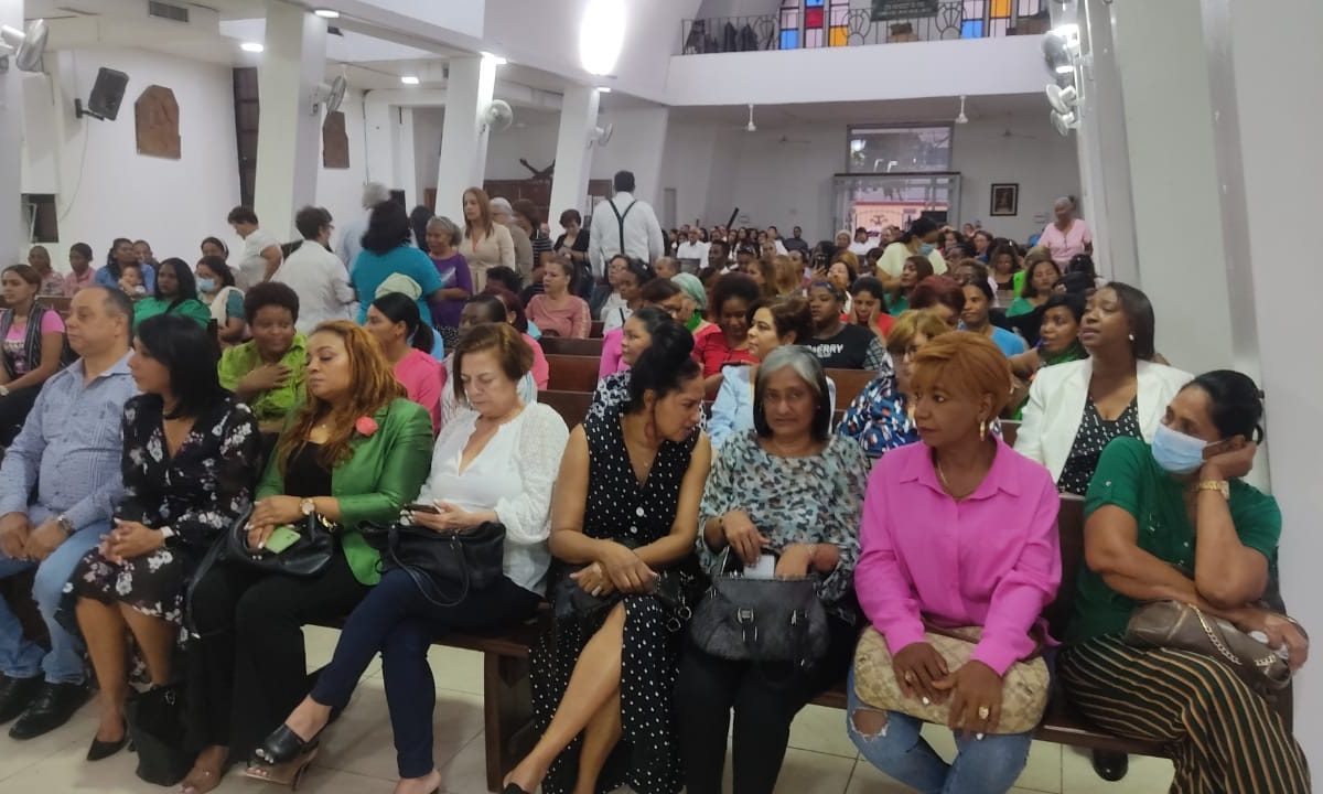 FP en SDE resalta papel de la mujer en la familia, la sociedad y en la vida nacional