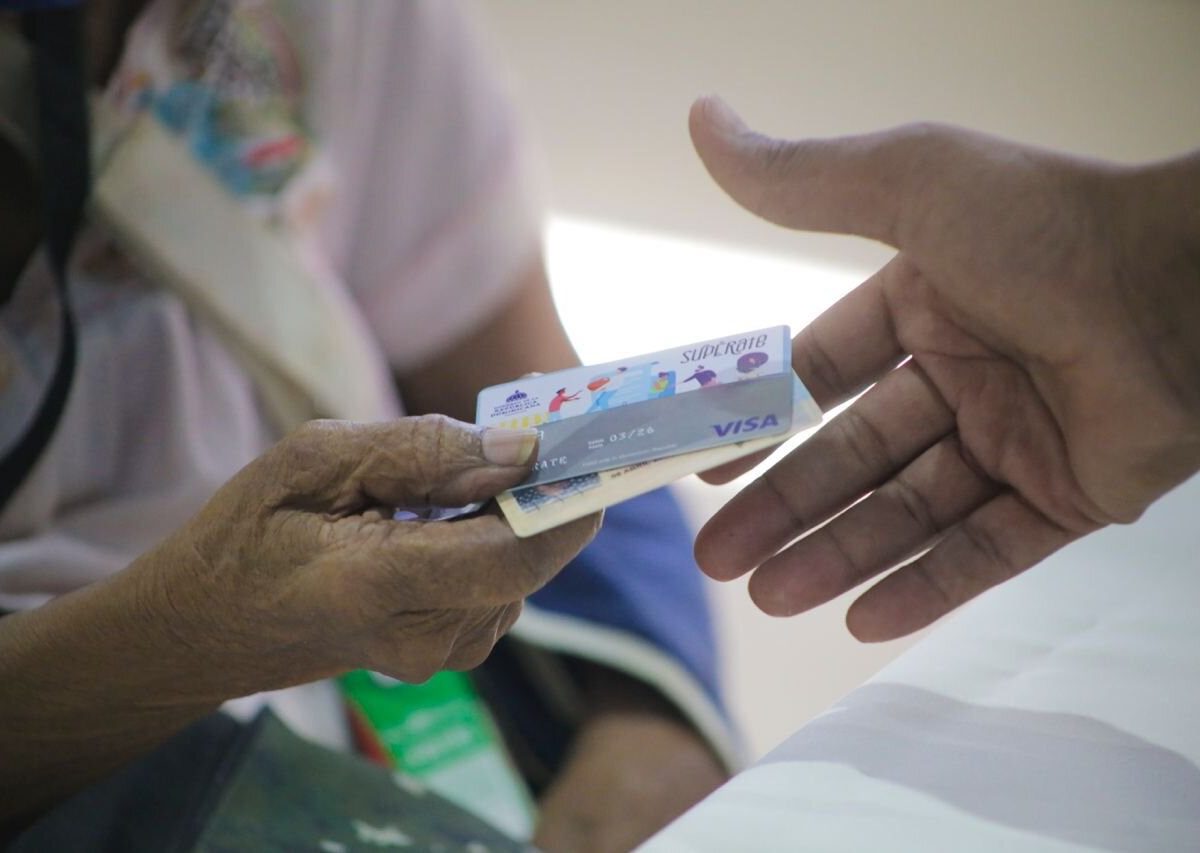 ADESS iniciará cambio de tarjeta con banda magnética a chip electrónico el próximo lunes
