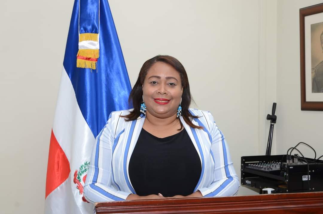 Hospitalizan directora de la Regional 11 de Educación en Puerto Plata