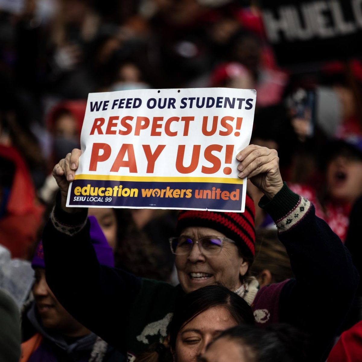Casi medio millón de estudiantes en casa por huelga escolar en Estados Unidos