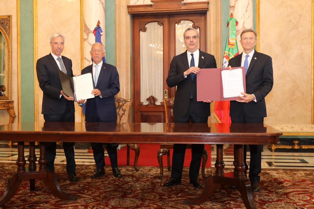 Abinader recibe su homólogo de Portugal; acuerdan fortalecer cooperación bilateral
