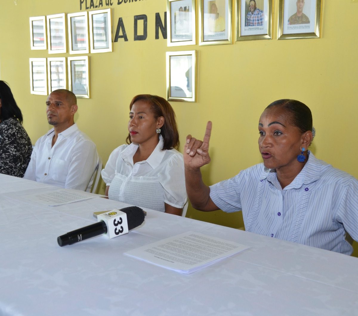 Asociaciones de buhoneros en la Duarte niegan recibir maltratos de Alcaldía DN