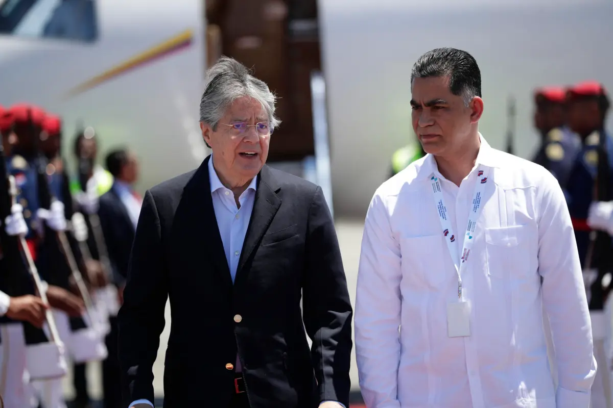 Guillermo Lasso llega a Santo Domingo para la Cumbre Iberoamericana