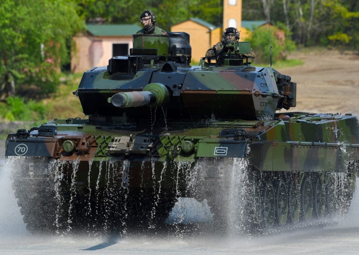 Leopard y Challenger, tanques con los que Ucrania quiere lanzar su ofensiva