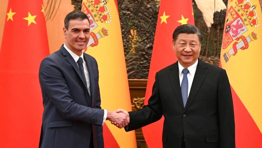 Sánchez insta a Xi a que hable con Zelenski y reactiva cooperación con China