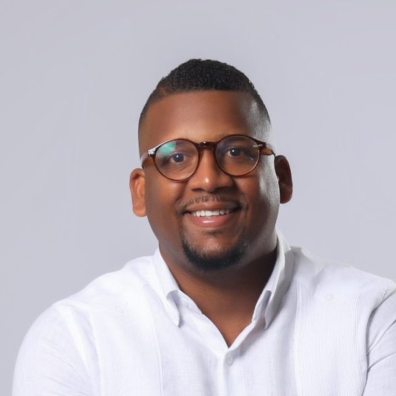 Carlos De La Cruz El Nuevo Diario (República Dominicana)