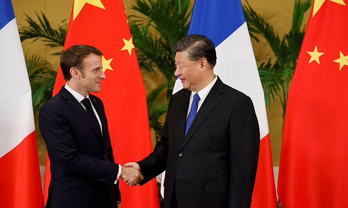 Macron llega a Pekín para verse con Xi, en una reunión sobre la guerra ucraniana