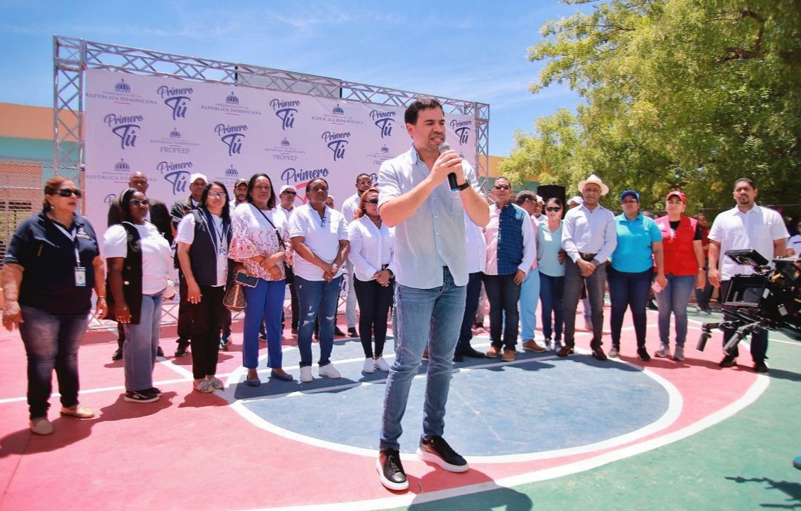 ”Inversiones en políticas sociales de Abinader confirman efectivo combate a la pobreza”