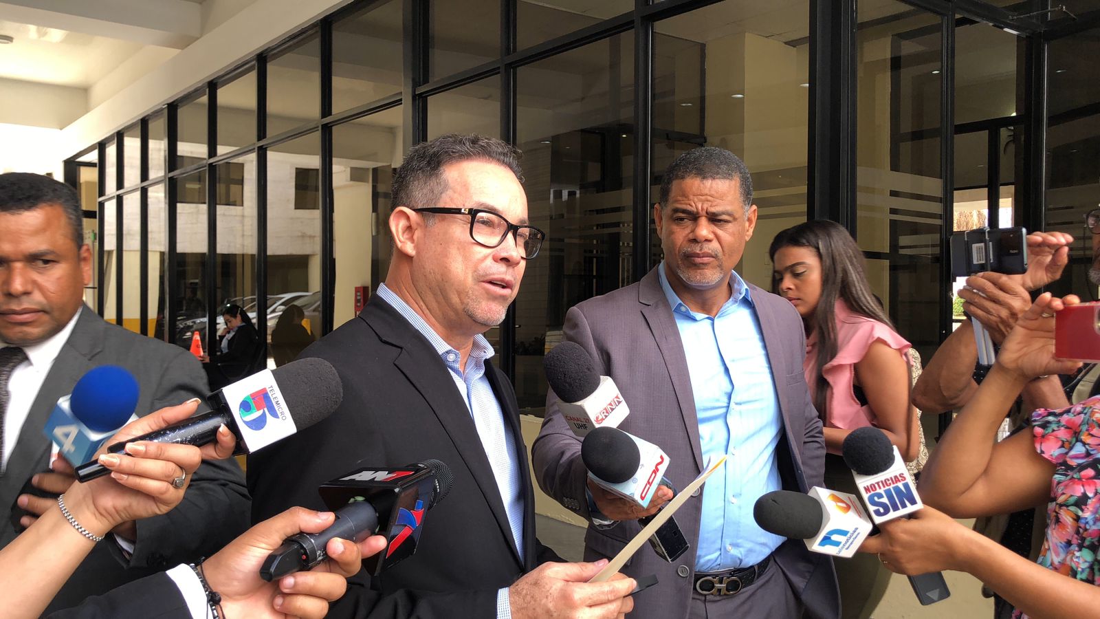 Proponen promover de uno a dos años vigencia de las licencias para el porte de armas de fuego