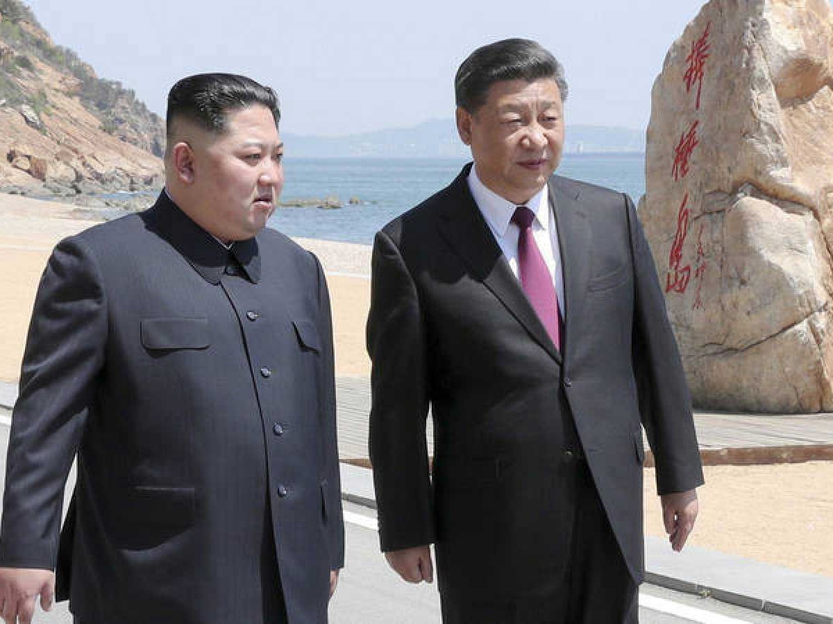 Xi pide a Kim Jong-un “reforzar la comunicación estratégica” Pekín-Pionyang