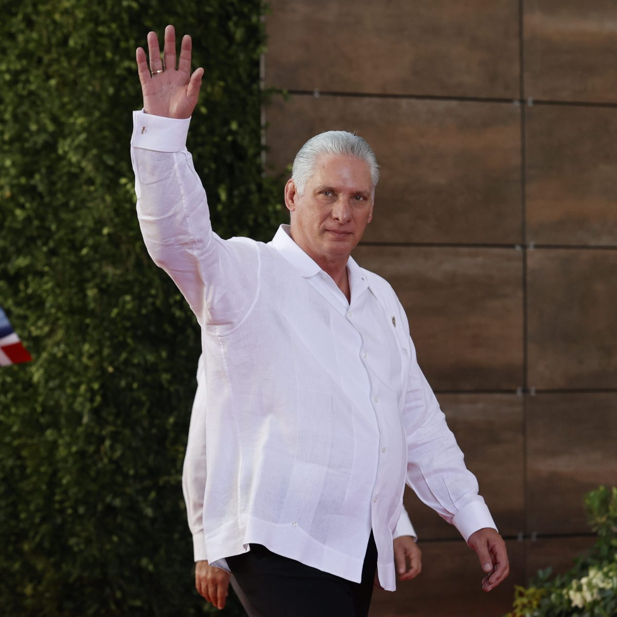 Díaz-Canel, designado presidente de Cuba para un segundo mandato