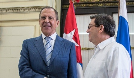 El canciller de Rusia llega a Cuba para impulsar cooperación bilateral