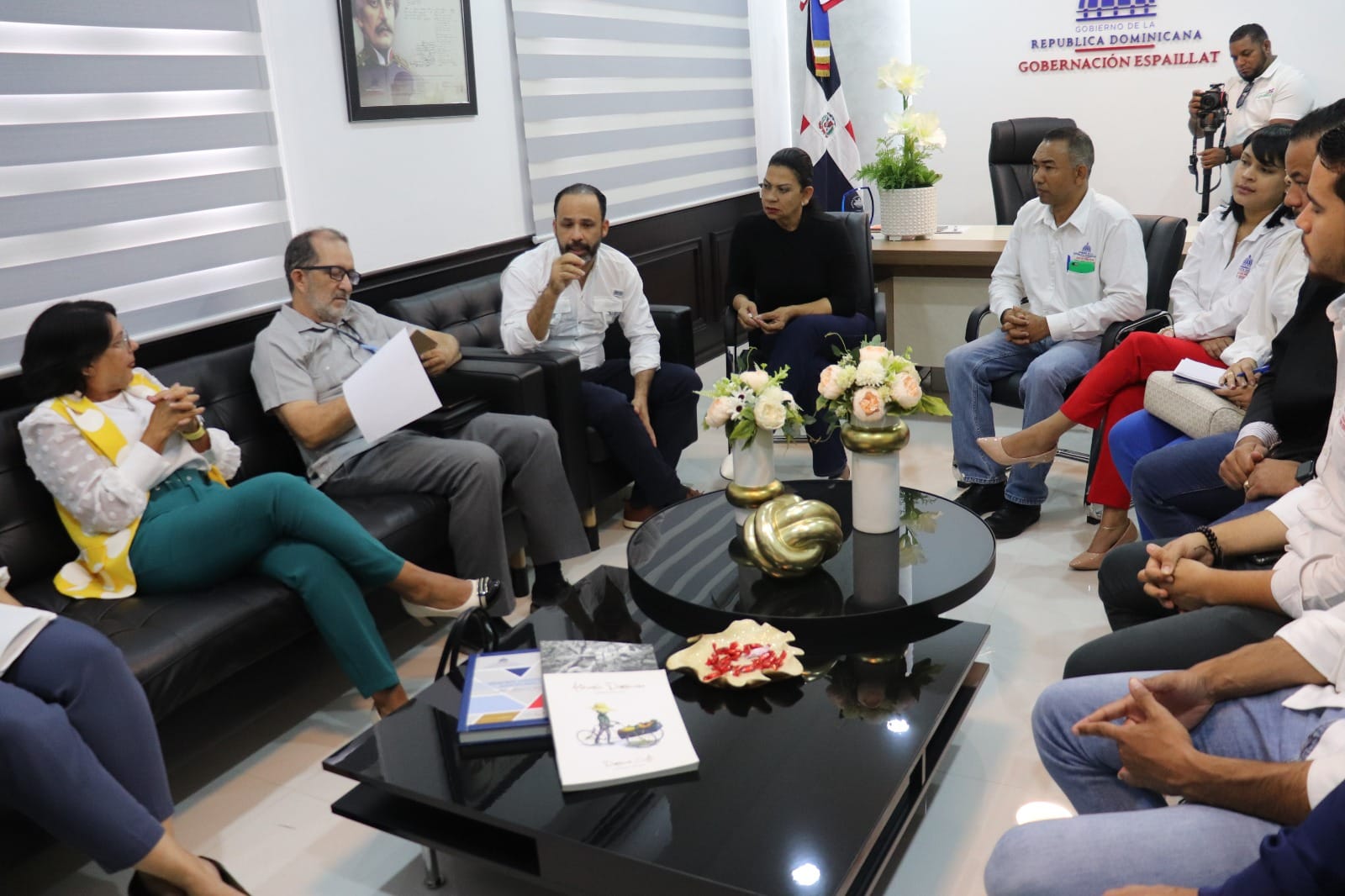 Autoridades encabezan encuentro para montaje Feria de la Salud