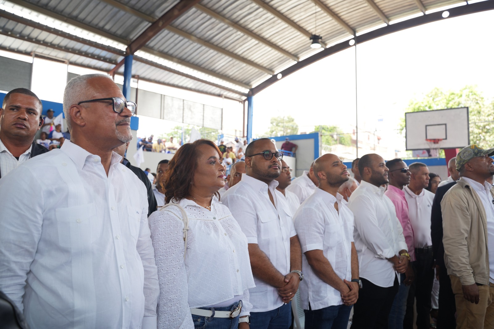 El aspirante alcalde por el PRM estuvo acompañado de altos militantes y simpatizantes de esa organización política (Foto: Fuente externa)