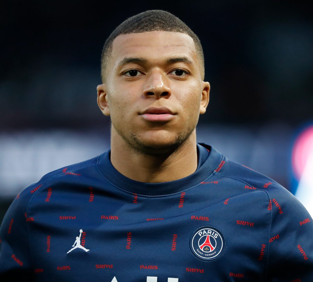 Mbappé Comunica Al PSG Que No Renovará Y El Club Se Plantea Su Venta (L ...