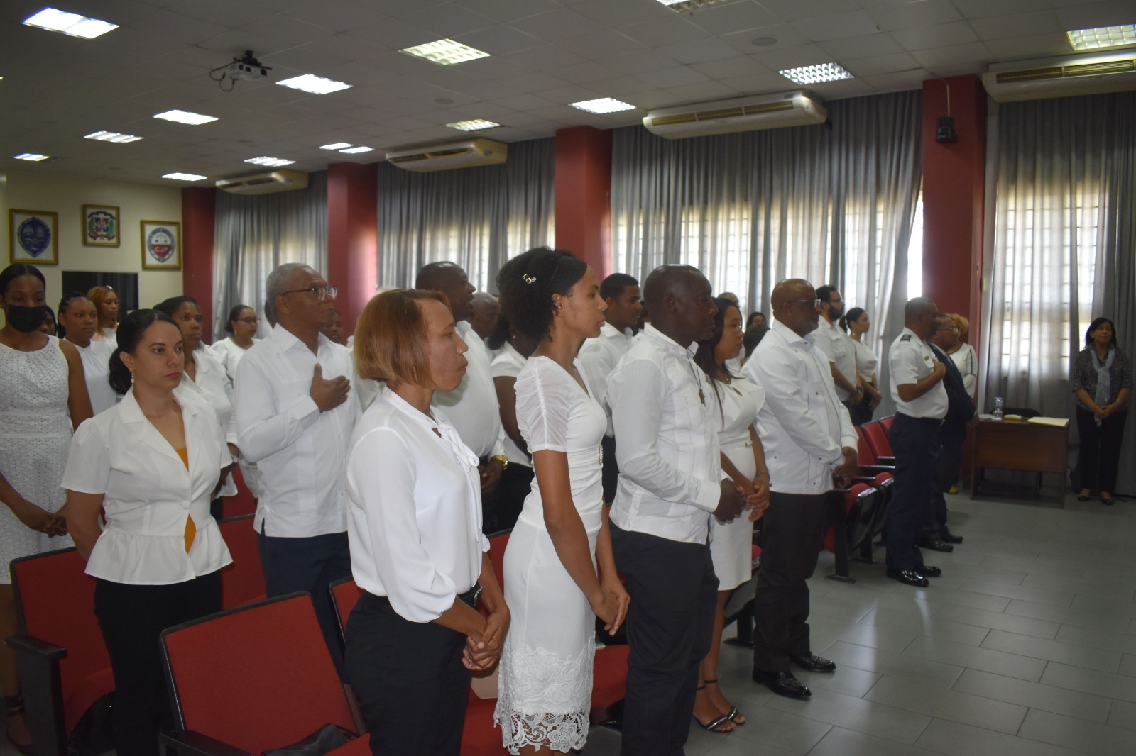 IDDI y ADN gradúan comunitarios en gestión ambiental