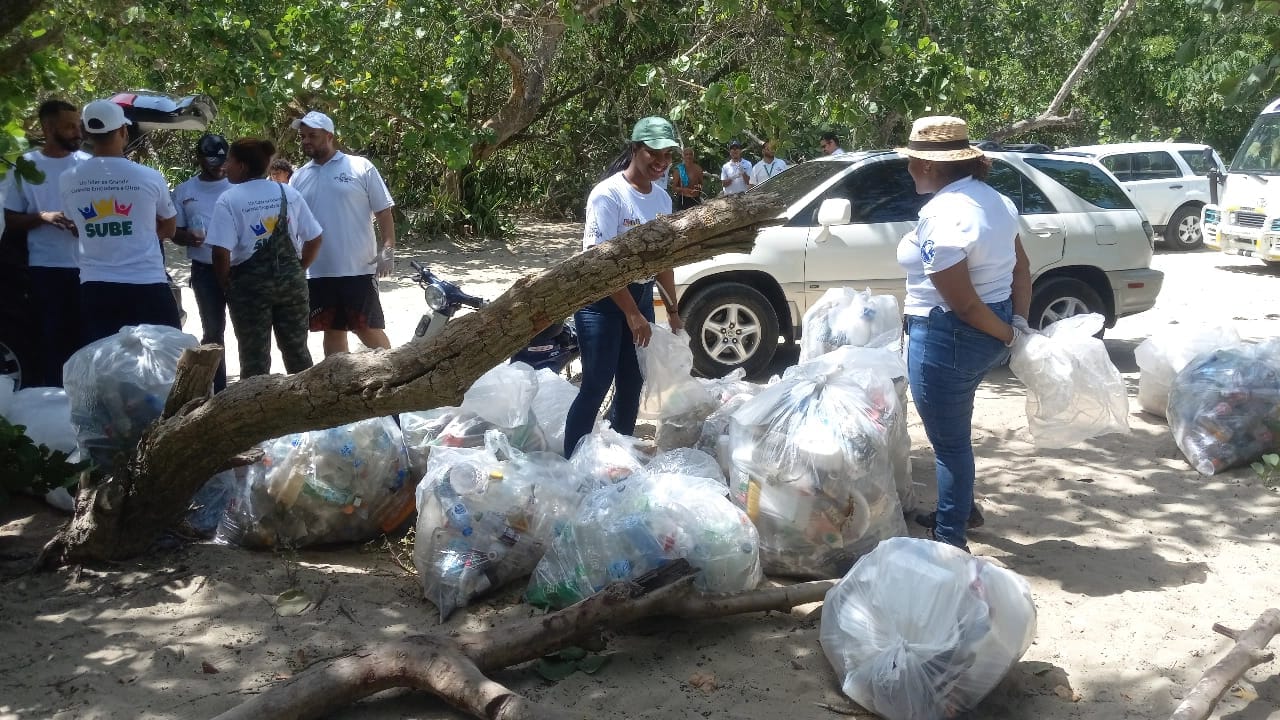 Fundación Cultura Viva realiza jornada de limpieza y preservación del Medio Ambiente en Muñoz, PP