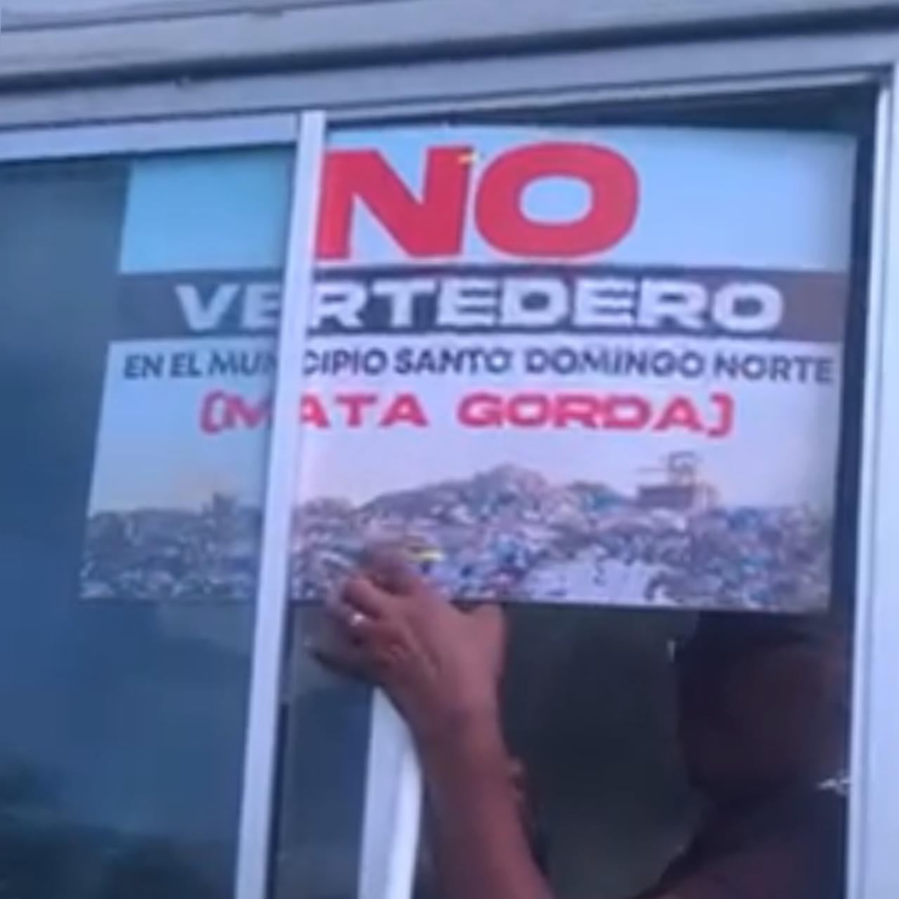 Comunitarios de Mata Gorda rechazan construcción de vertedero