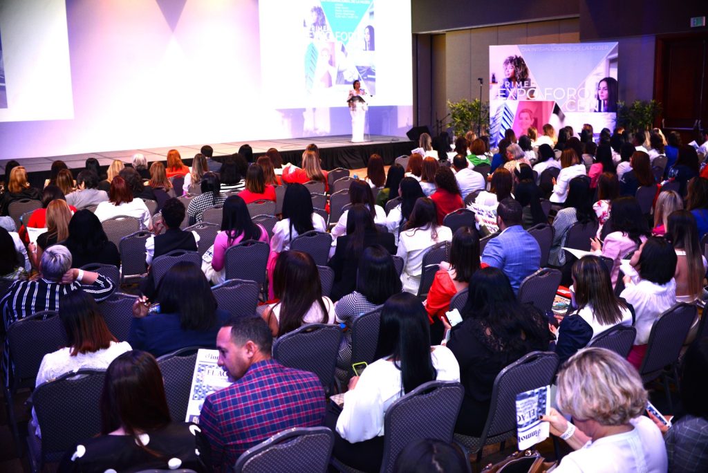 Parte del público asistente durante el primer Expo Foro CENI (Foto: Fuente externa)